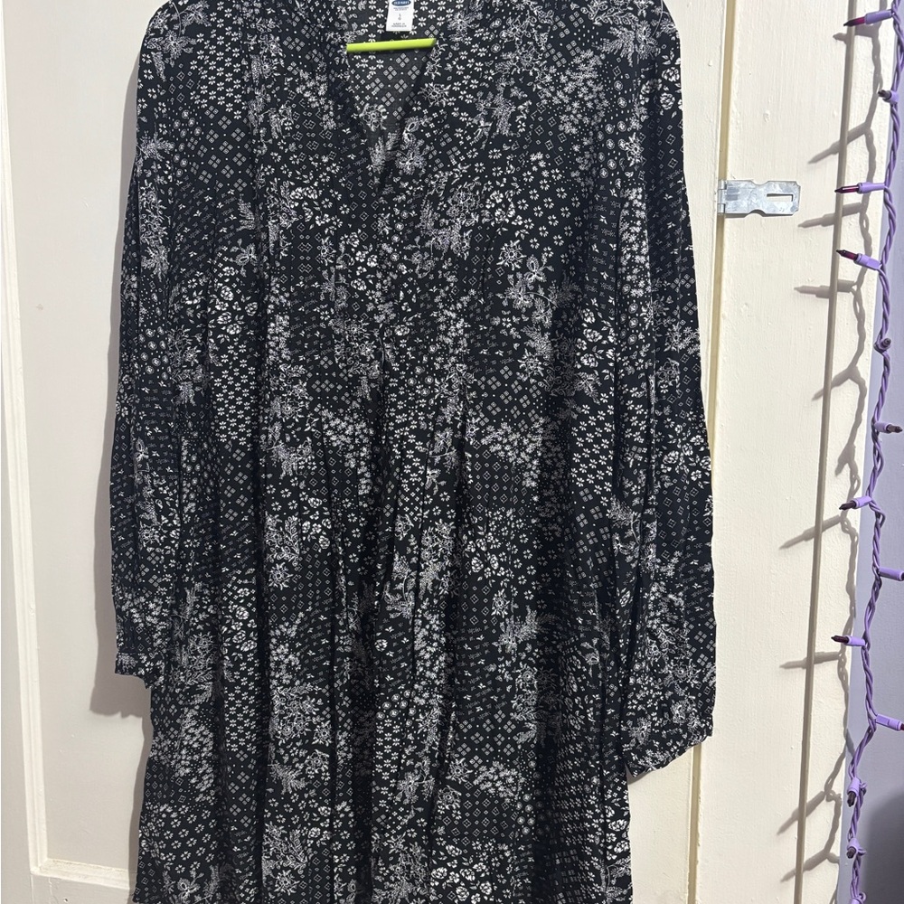 Old Navy black and white dress